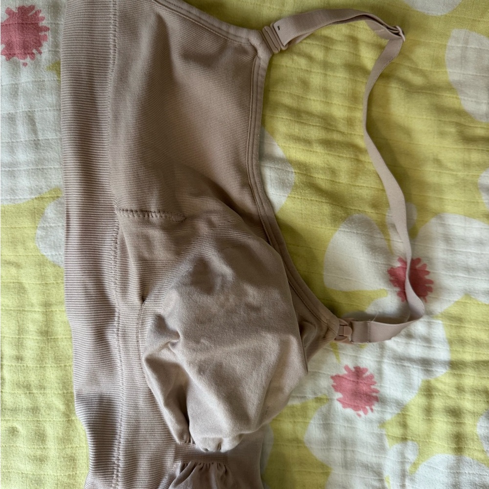 Kindred Bravely Nursing and pumping bra